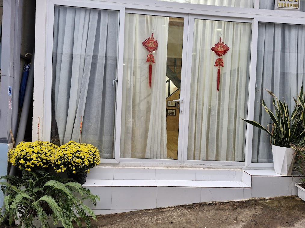 Nhà nghỉ Bờ Hồ Bảo Lộc
